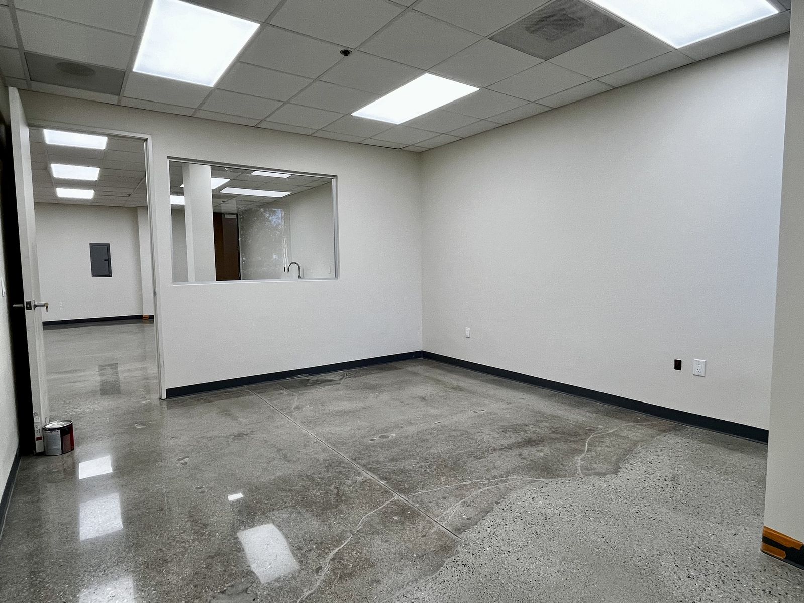 3191 W Temple Ave Suite 130: Photos 7